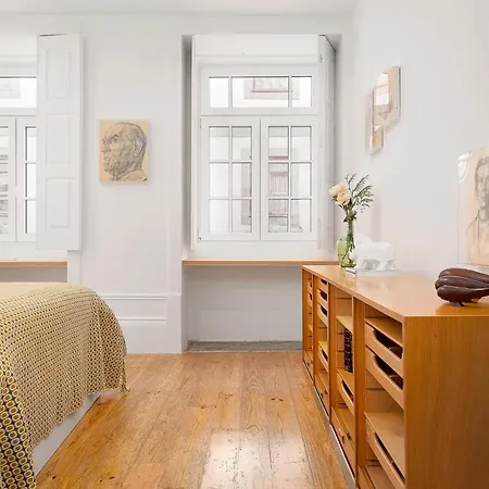 Host Wise - Classic * ポルト